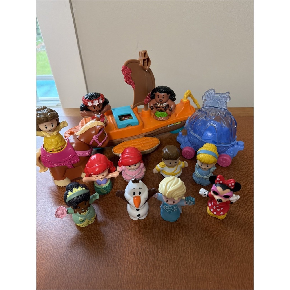 Fisher Price Little People Disney Belle, Moana, Ariel, Elsa, Minnie‎